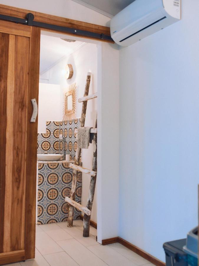 Olivia Del Caribe Suite Puerto Viejo de Talamanca Bagian luar foto
